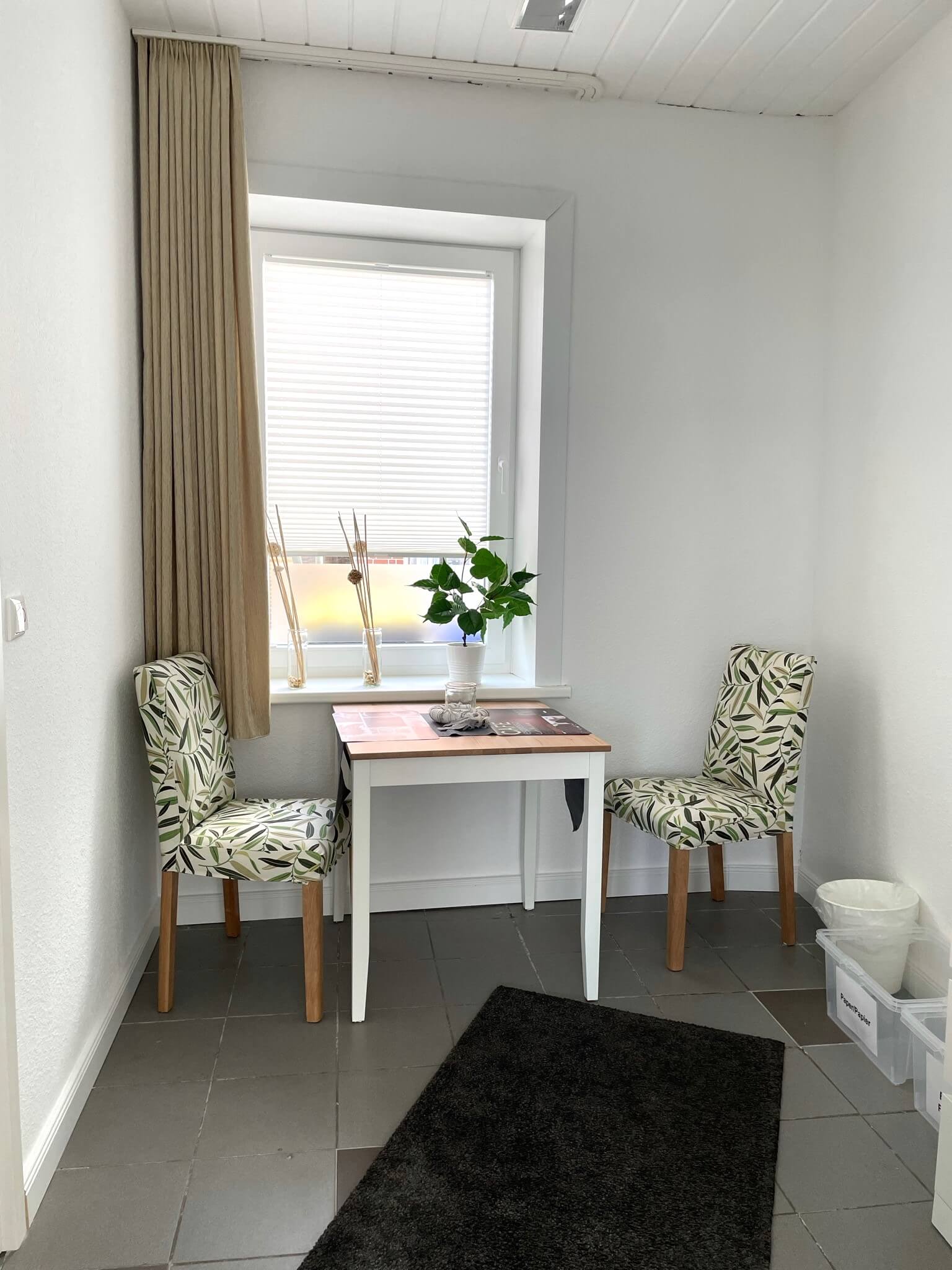 Monteurzimmer Esszimmer